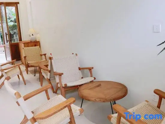 Shenmi coffee Homestay (Zhenyuan Gucheng)