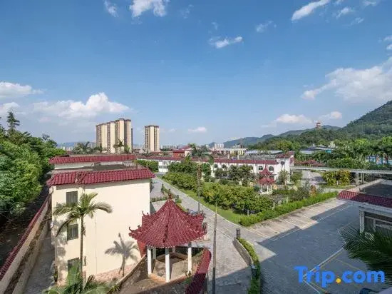 Zhenshan Hotel Resort (Zhaoqing Sihui Zhenshan Tourism Resort Area)
