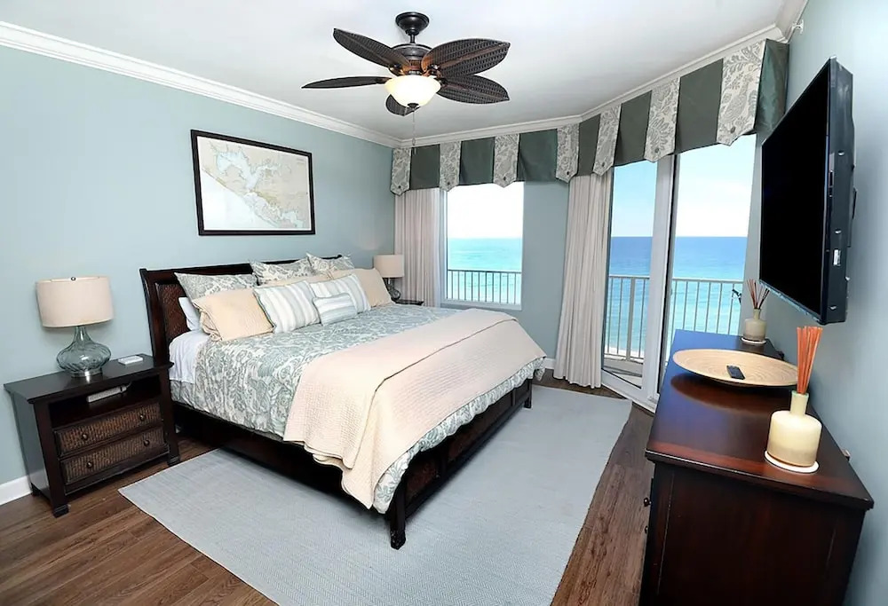 Grandview East 702