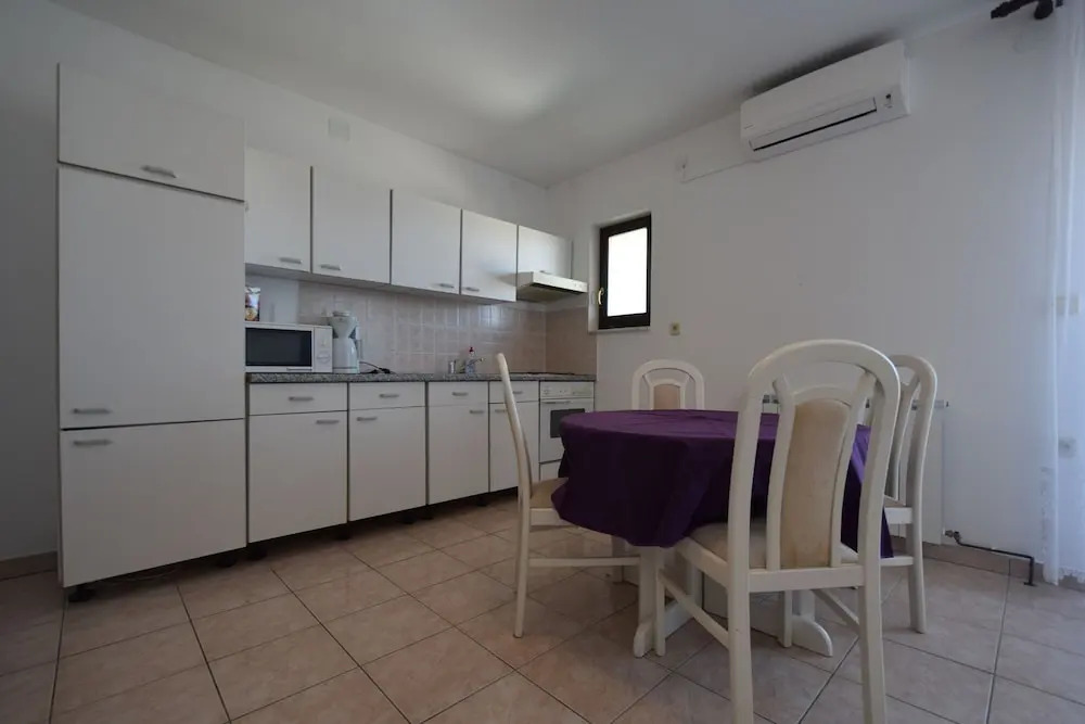 Apartments Petrica