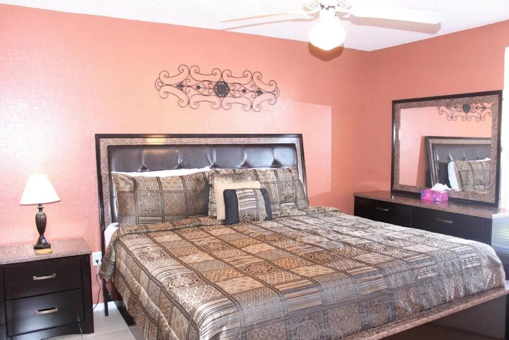 Tamarind Villa MK015