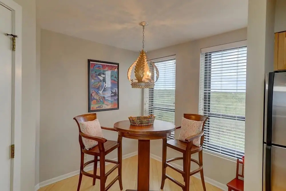 411 Summerhouse Villa
