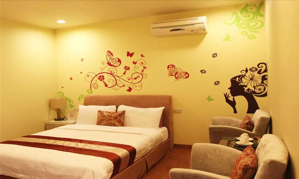 Ximending Dream Home