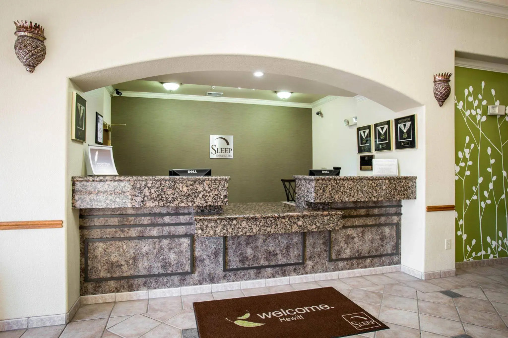 Sleep Inn & Suites Hewitt - South Waco