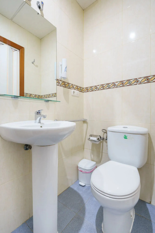 La Perla Granada Suites