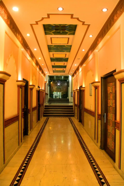 Hotel Vasundhara Palace