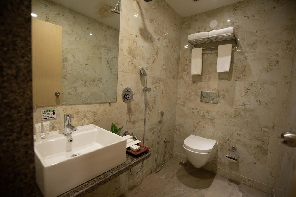 Tripli Hotels Shourya Residency