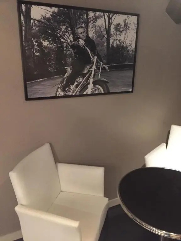 Hotel lAvenue
