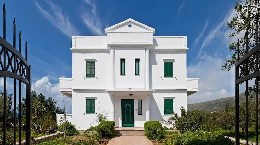 Villa Smaragdi - Private Sea View Villa