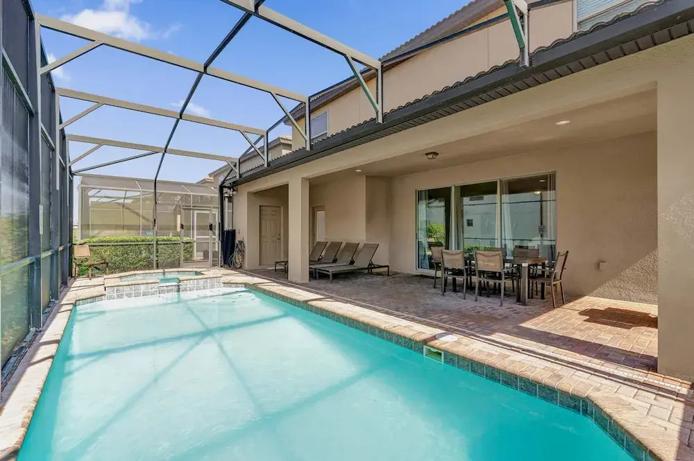 Upstay - Mickey Themed Mansion w Pool and Hot Tub