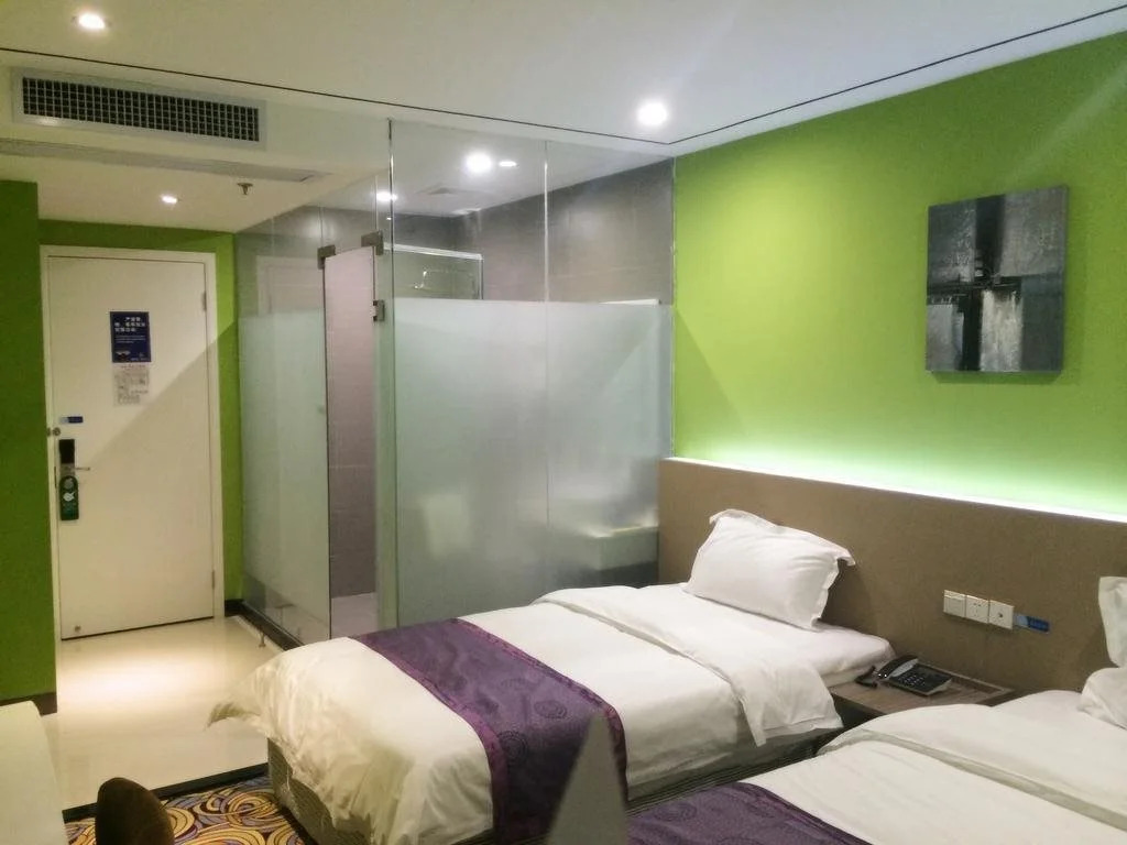 Yideng Hotel Theme Hotel