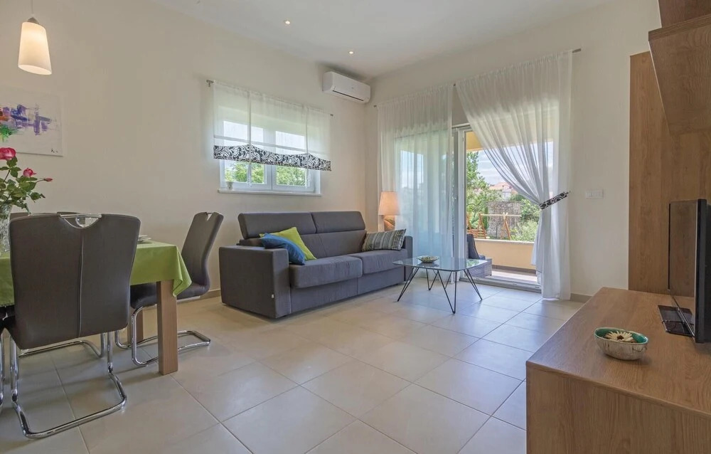 Two-Bedroom Holiday Home In Vodnjan