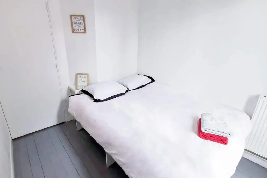 Charmante maison 2 chambres refait à neuf, à deux pas de Paris