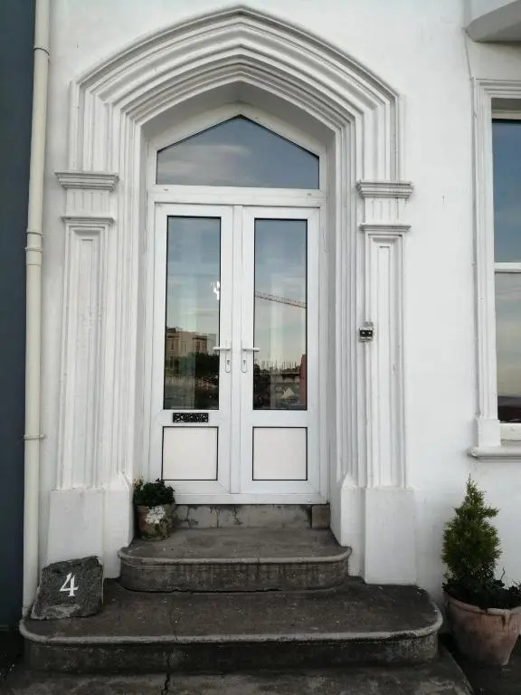 Mervue Apartment, 4 Causeway View, Portrush
