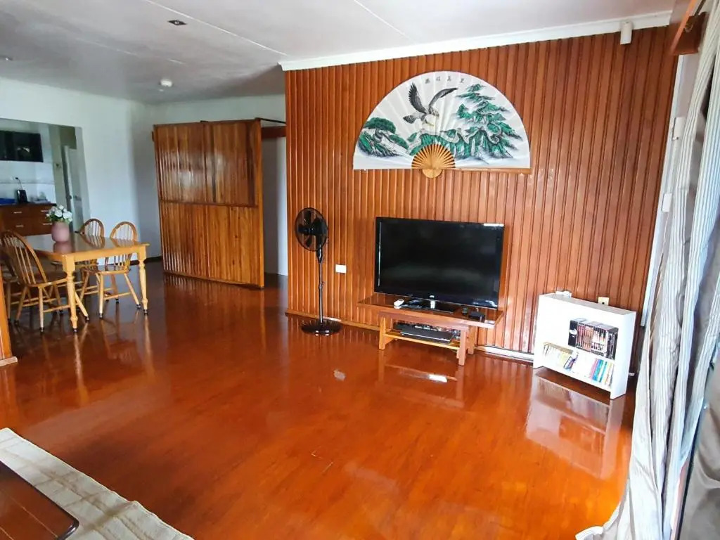 Loverly Three Bedroom Rental Pool Outdoor Area Upper