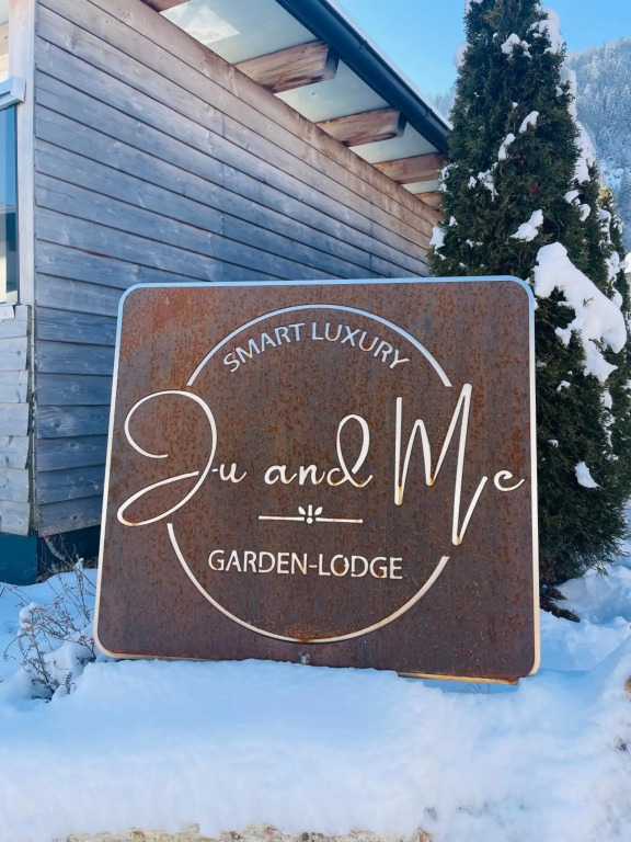 Ju and Me Garden Lodge