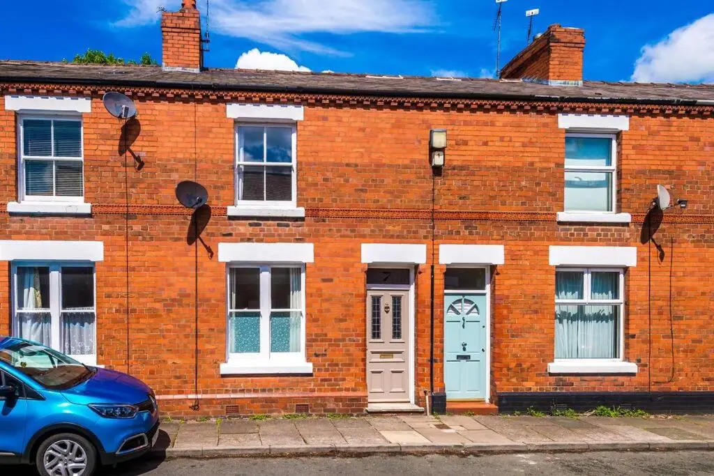Fresh, new, stylish Chester Town House to sleep 6