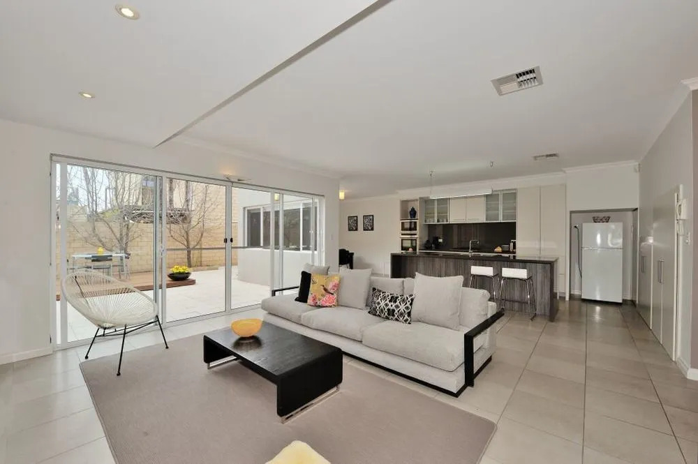 Amawind Rockingham Apartments