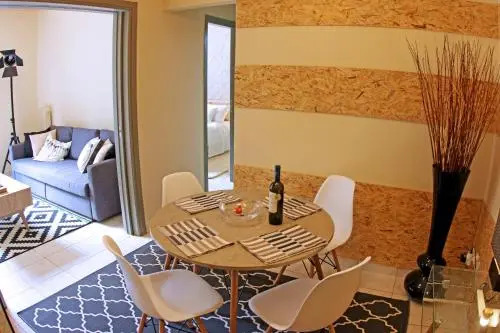 Stylish City Center Garden Apartment