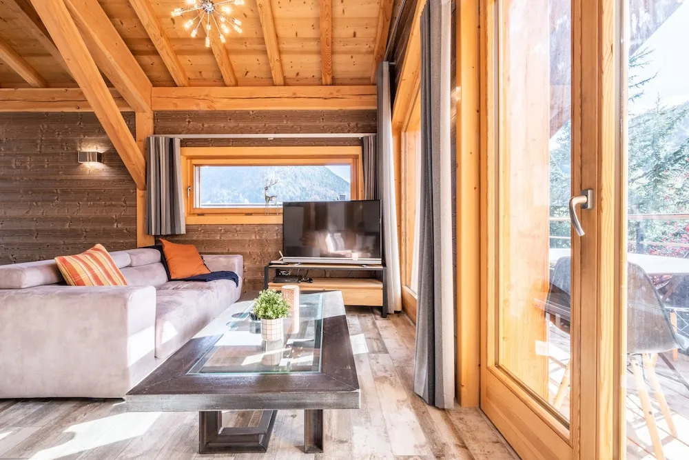 Les Hirondelles Apartments Morzine By Emerald Stay
