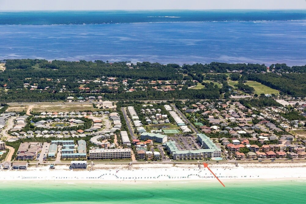 New Listing! Gulf-view Beach W/ Pools 2 Bedroom Condo