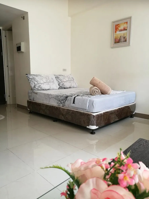 Mabolo Garden Flat 1014