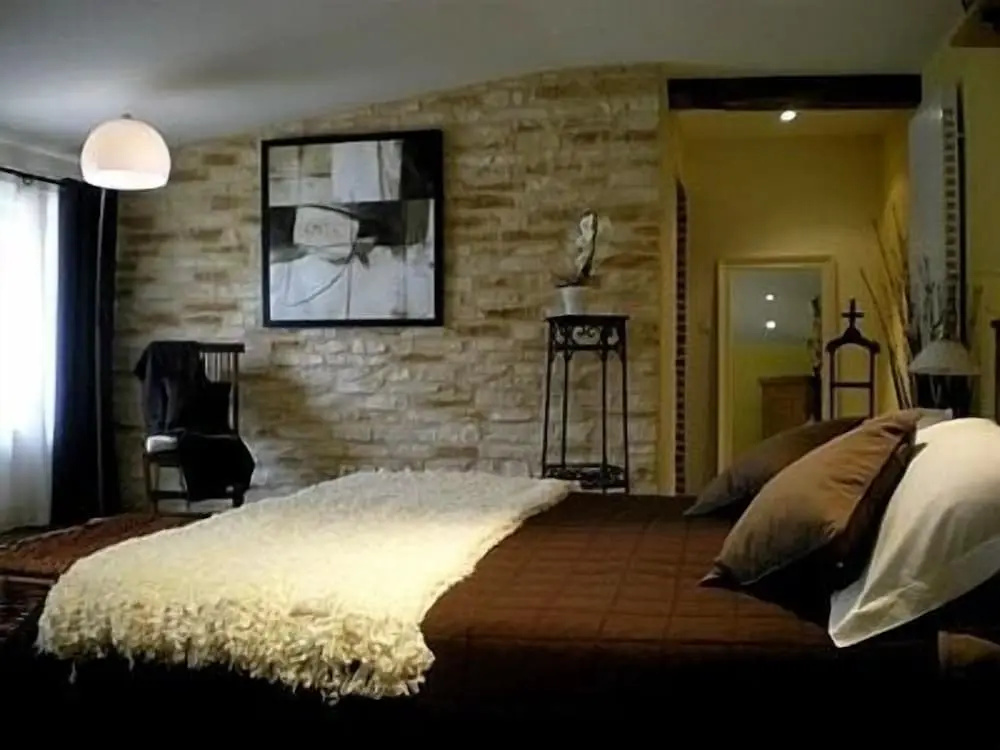Logis Hotel Restaurant La Grange Du Relais