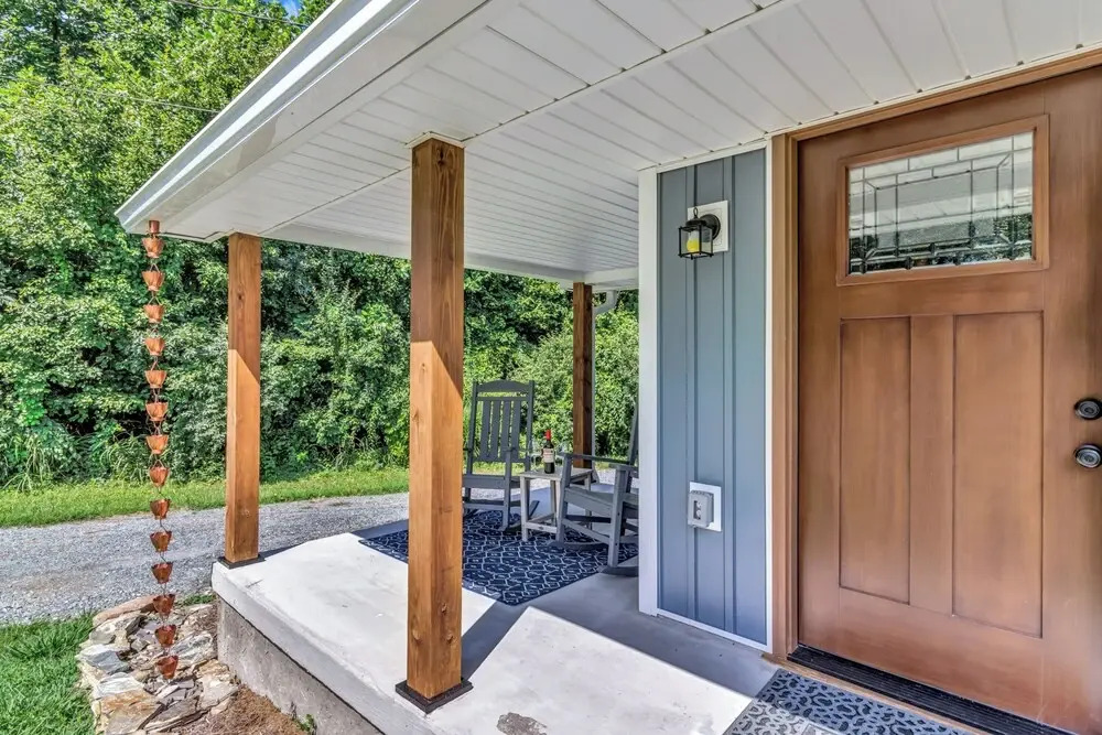 Bear Walk Cottage in Black Mountain