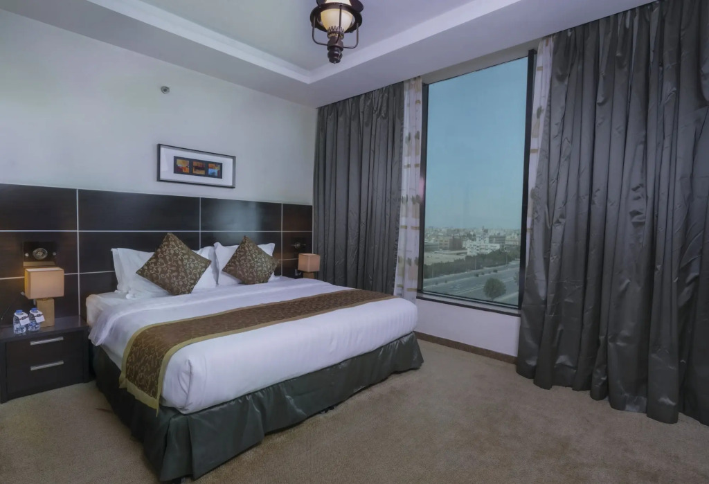 Platinium Seventy Serviced Apartments