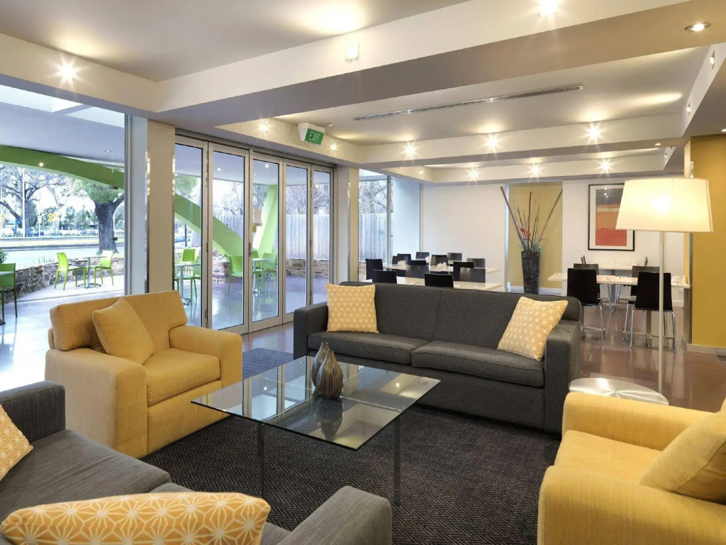 Park Inn by Radisson Melbourne Carlton