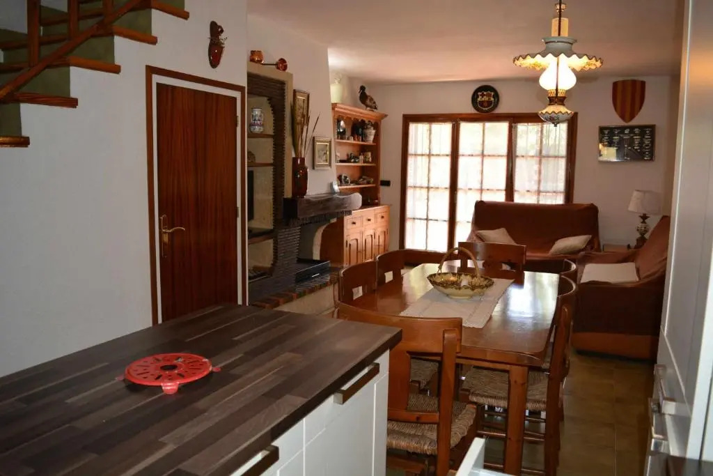 Casas Blanca 19 con piscina en playa Santa María de Llorell Tossa de Mar