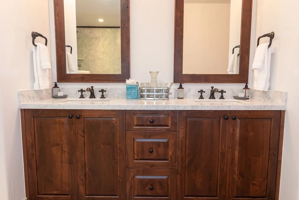 Spacious Multi-level 4bd Villa, The Perfect Mountain 4 Bedroom Villa