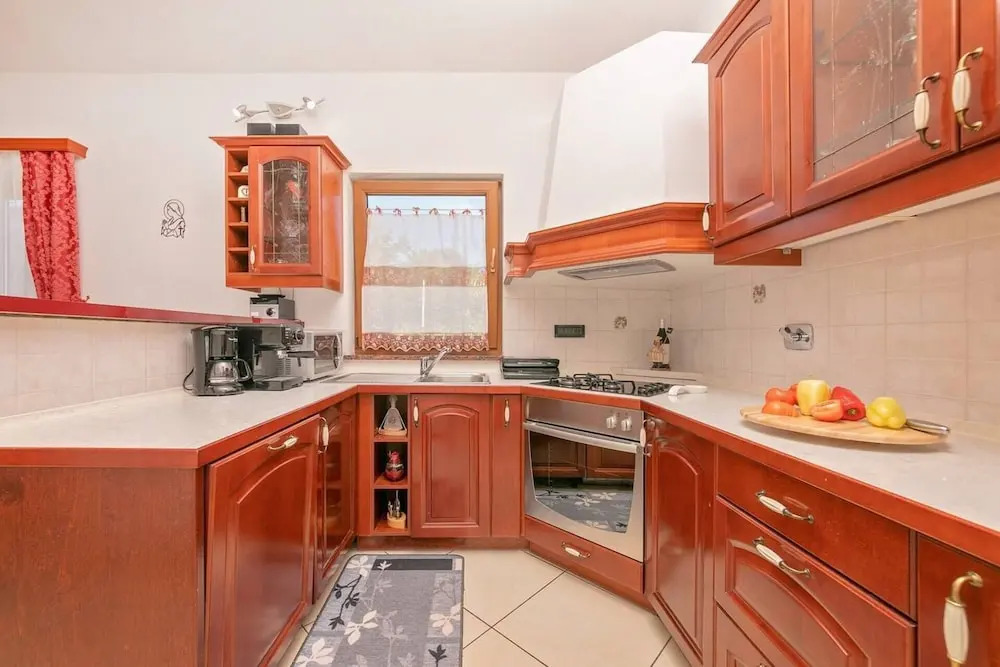 Charming 6-bed Villa in Vižinada