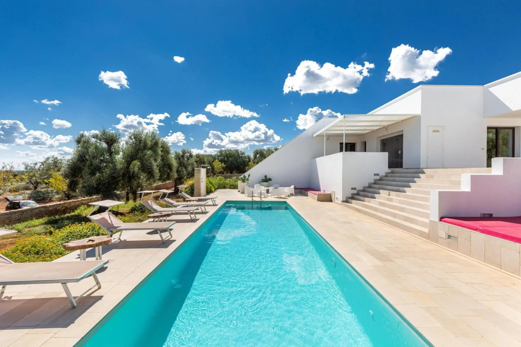 Villa Karma by BarbarHouse