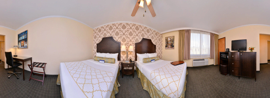 St Charles Inn, Superior Hotel