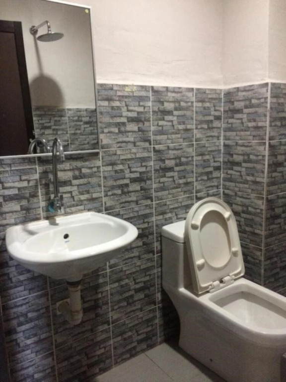 Room V Jalan Jenang by SECOMS