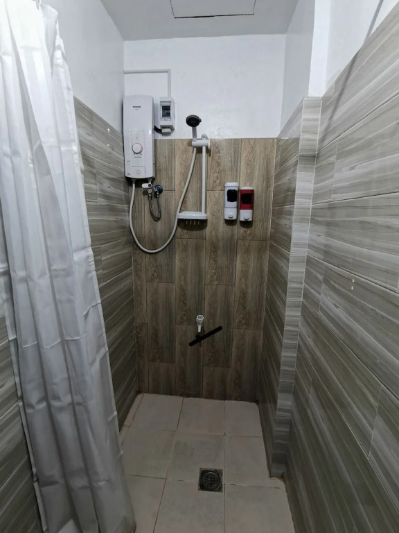 Lestari Hotel and Residence