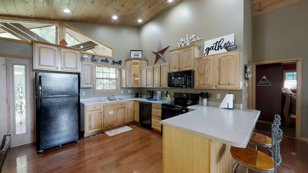 Riversong Ridge - 3 Bedroom Cabin