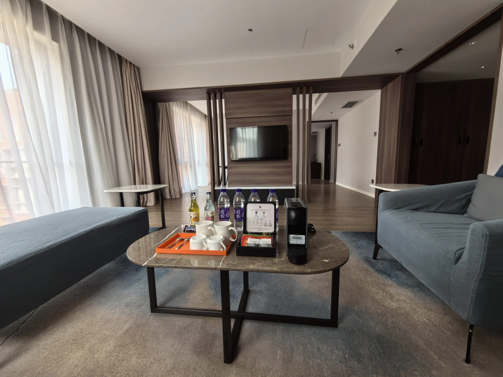 Holiday Inn Express Beijing Shijingshan Lakeview by IHG