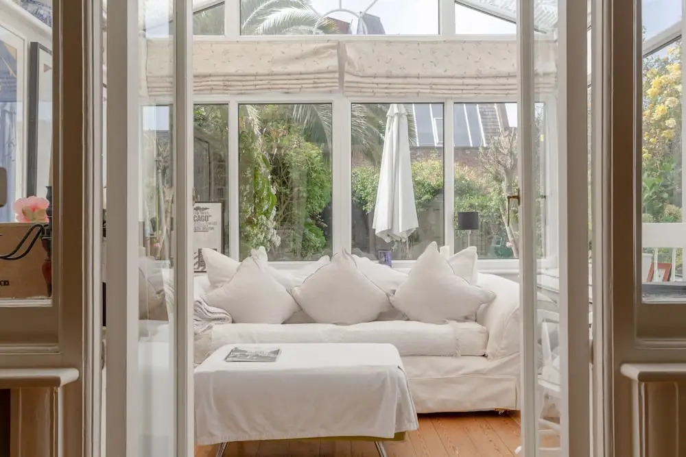 3 Bedroom Family House With Garden