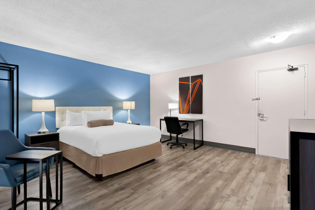 SureStay Plus by Best Western Windsor