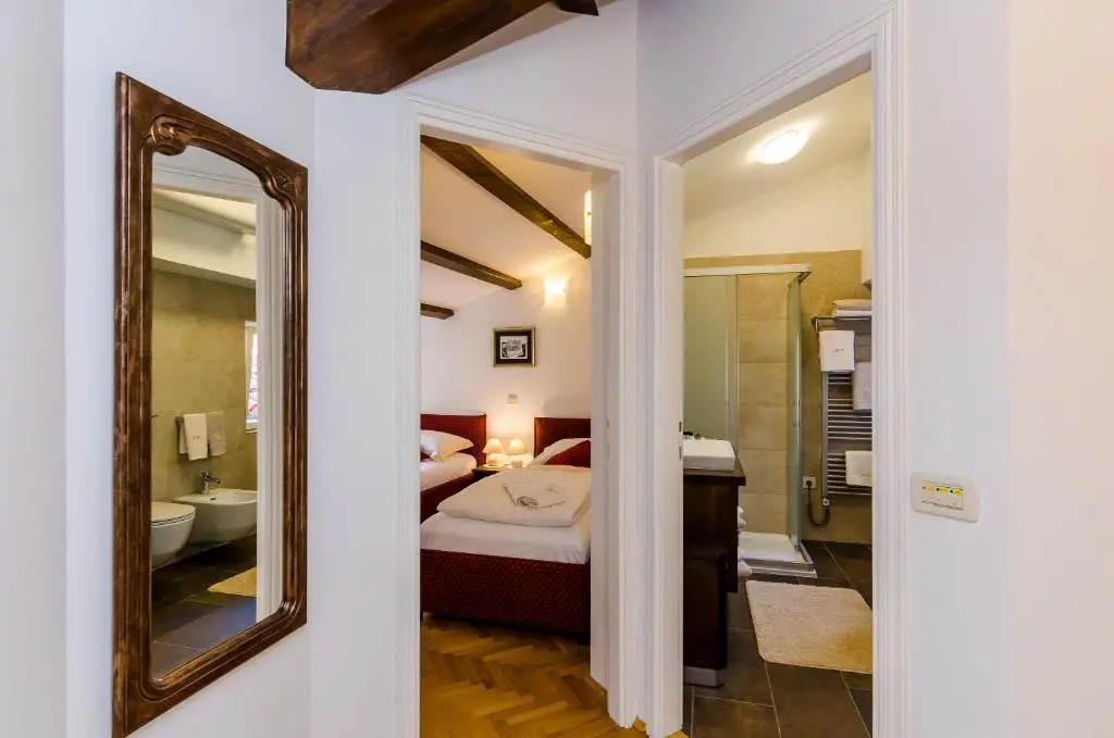 Apartment Maru Prestige