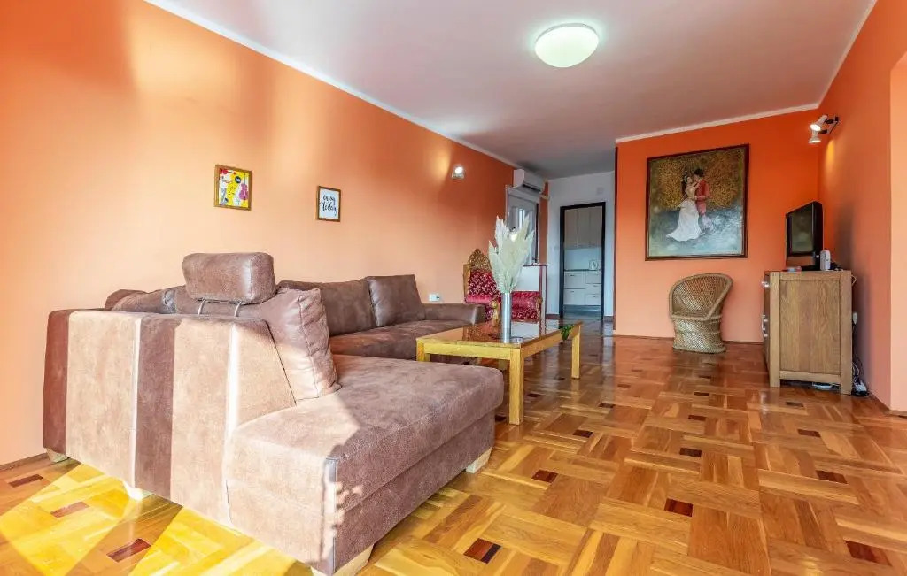 Apartments Pimpinella