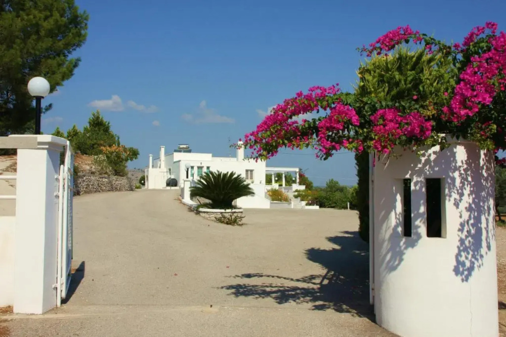 Villa Paradisos Archangelos