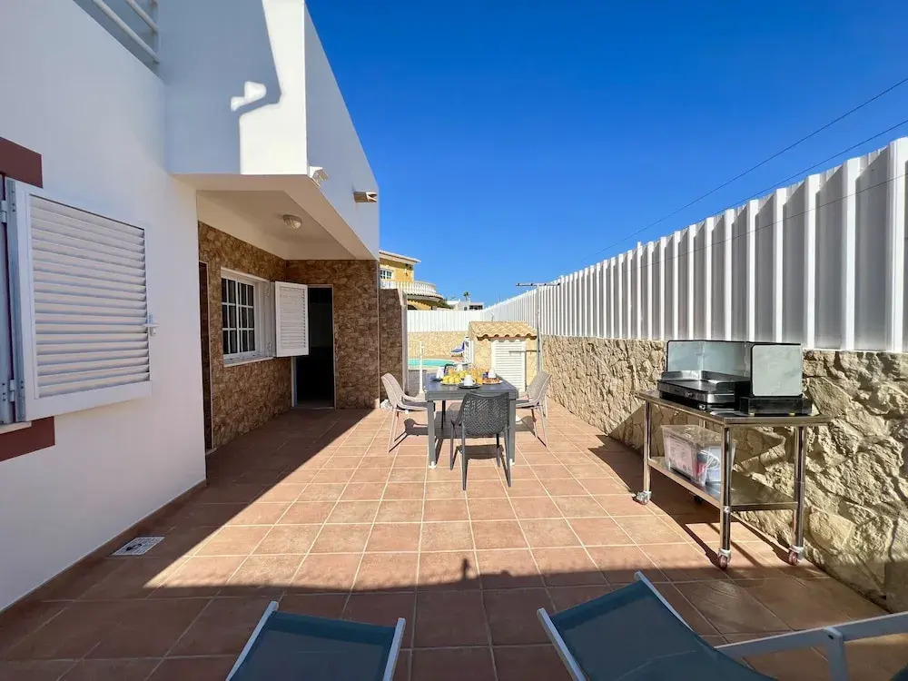 Pera Stylish Villa With Pool by Homing