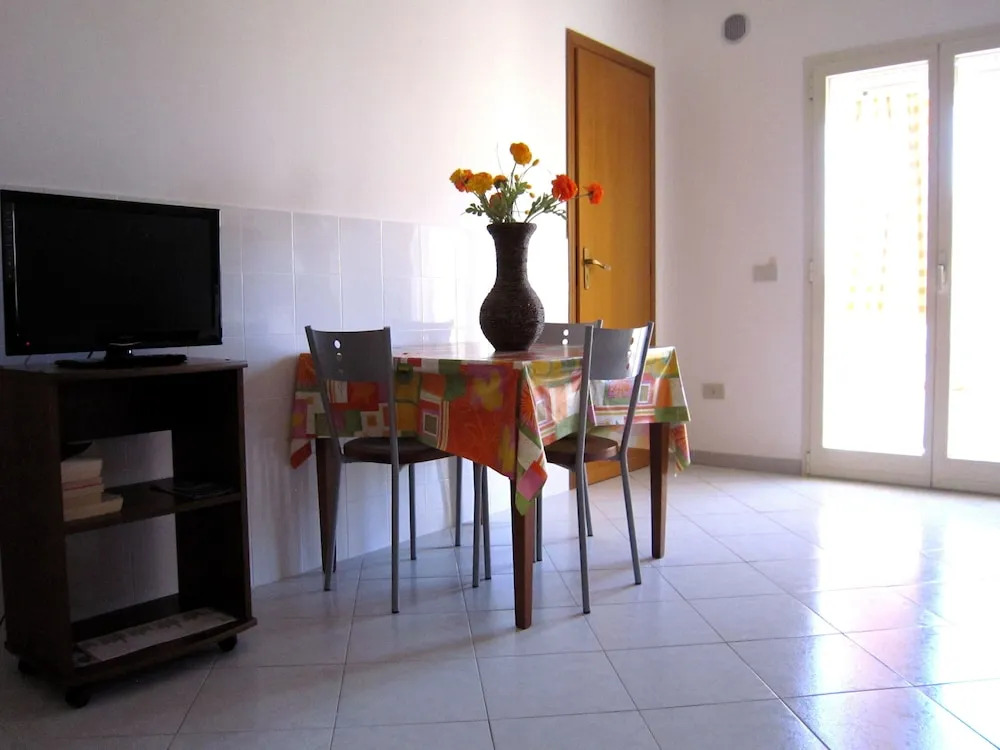 1 Bedroom Apartment With Balcony and Parking Space in the Center
