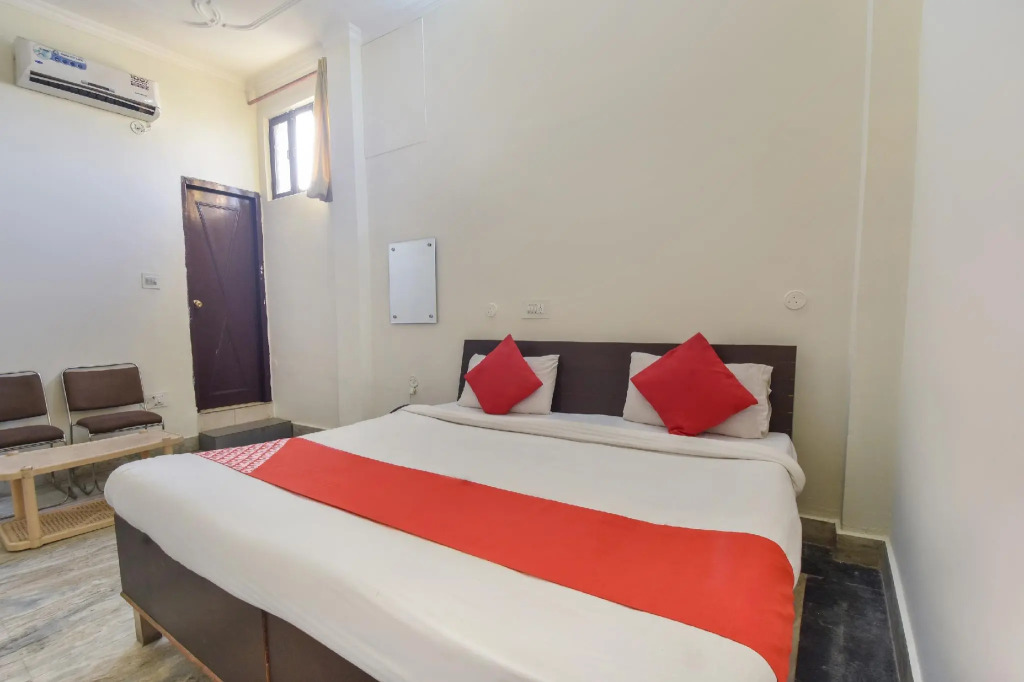 Hotel O Shree Laxmi Palace