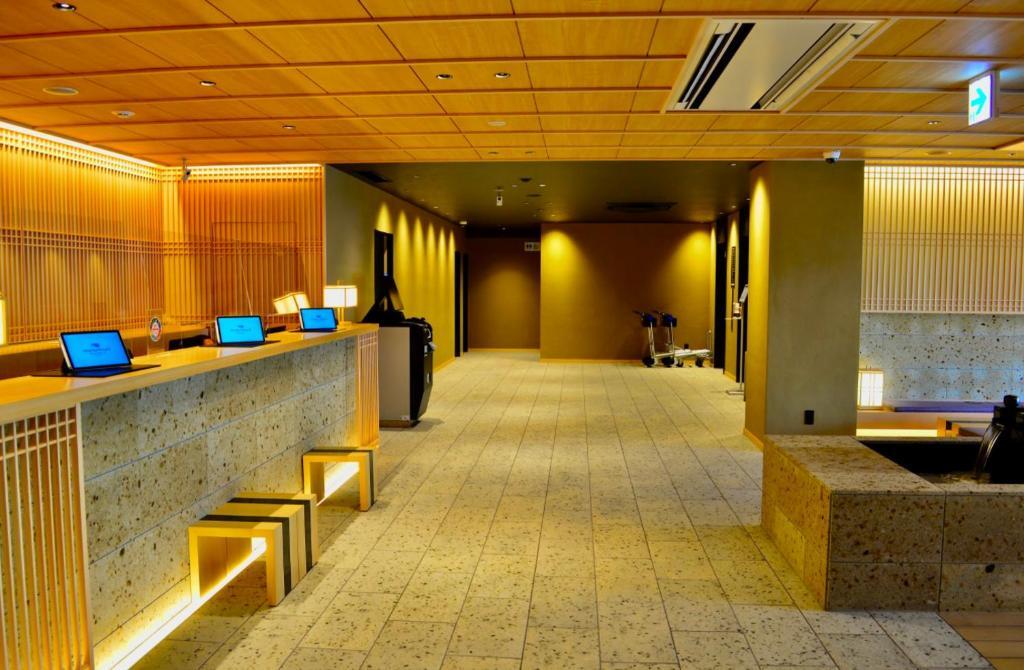 Henn na Hotel Premier Kyoto Gojo Karasuma -Formerly Watermark Hotel Kyoto