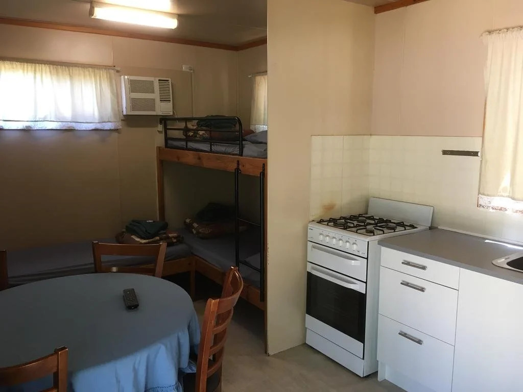 Pinjarra Caravan Park and Cabins
