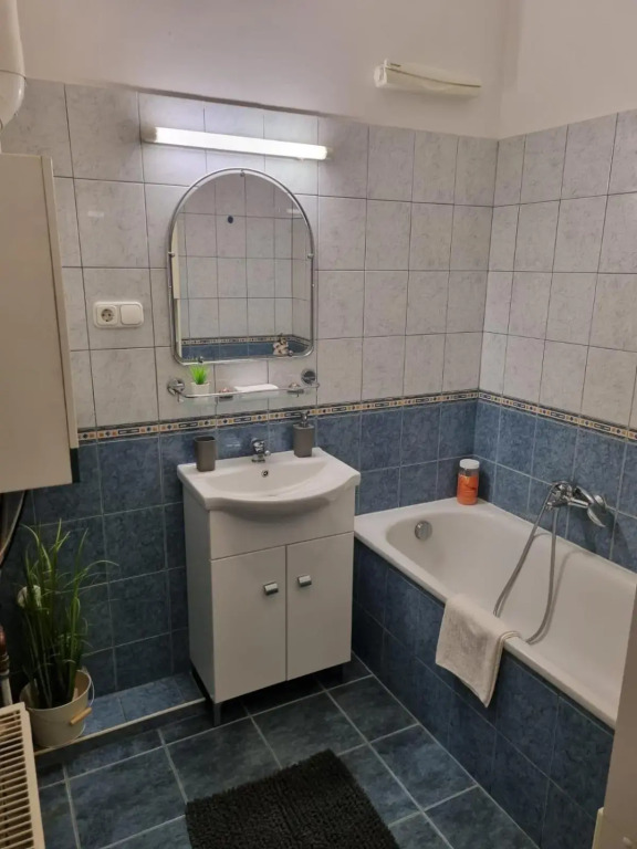 Tudor Apartman